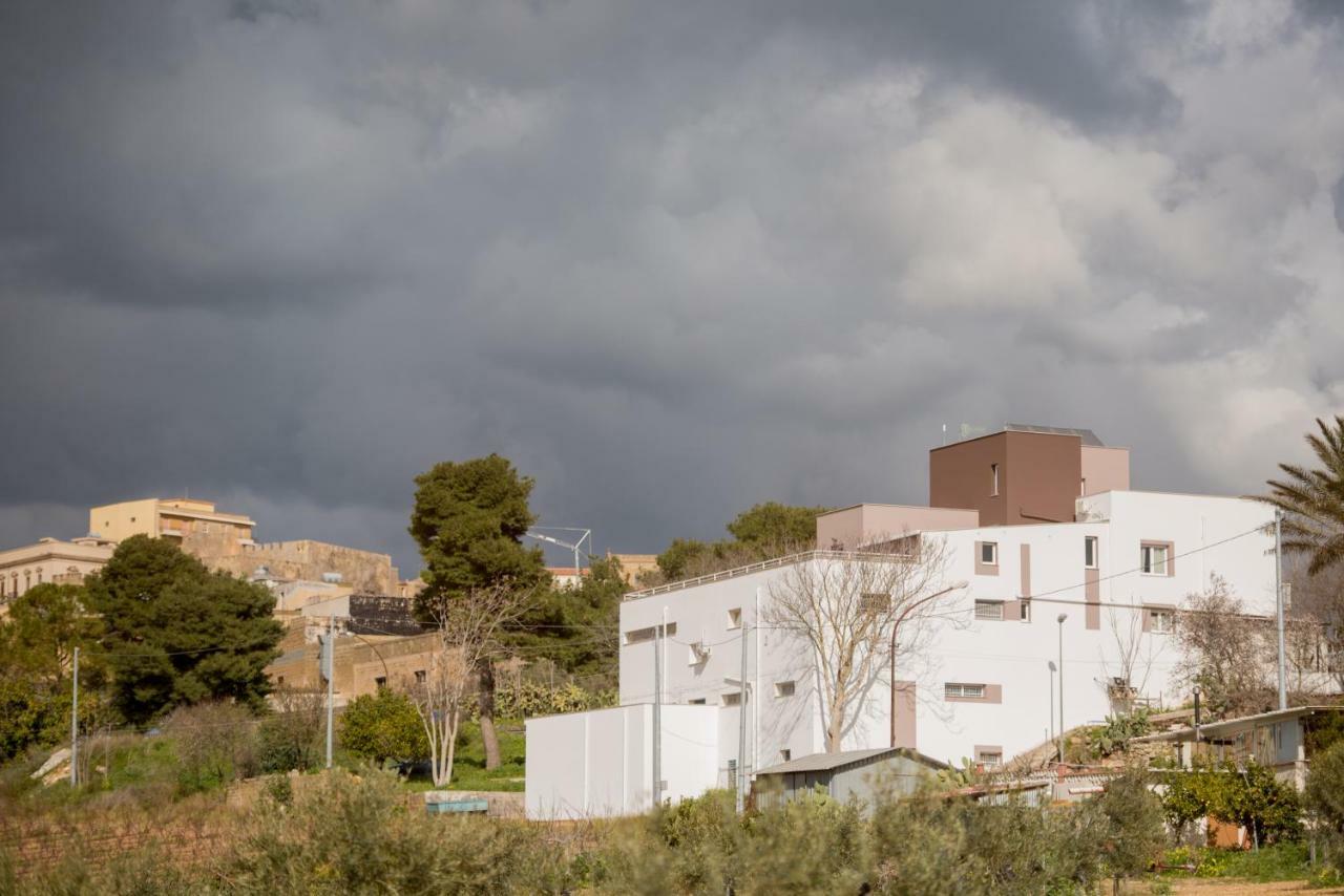 فندق La Terrazza Di Harmakhis Partanna المظهر الخارجي الصورة
